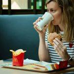 McDonald’s rival closes 729 more restaurants